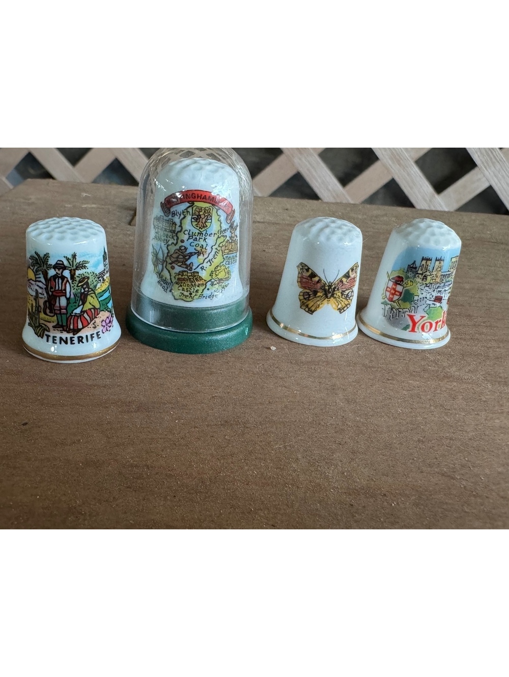 Lot of 4 souvenir thimbles collectible Grandmacore vintage retro